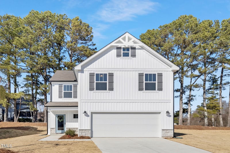 216 Horseshoe Pl #25, Angier, NC 27501