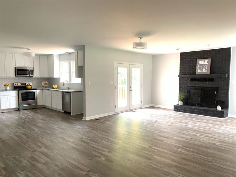 216 W Judd St, Zebulon, NC 27597