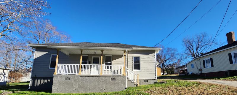 216 Lake Dr, Roxboro, NC 27573