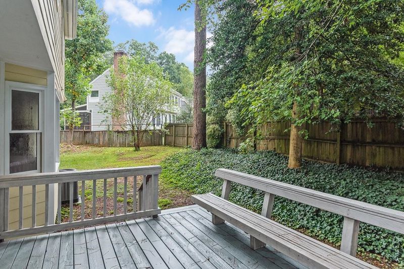 216 Lawrence Rd, Cary, NC 27511