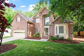 216 Lewey Brook Dr, Cary, NC 27519
