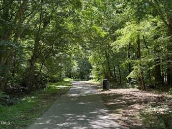 216 Lewey Brook Dr, Cary, NC 27519