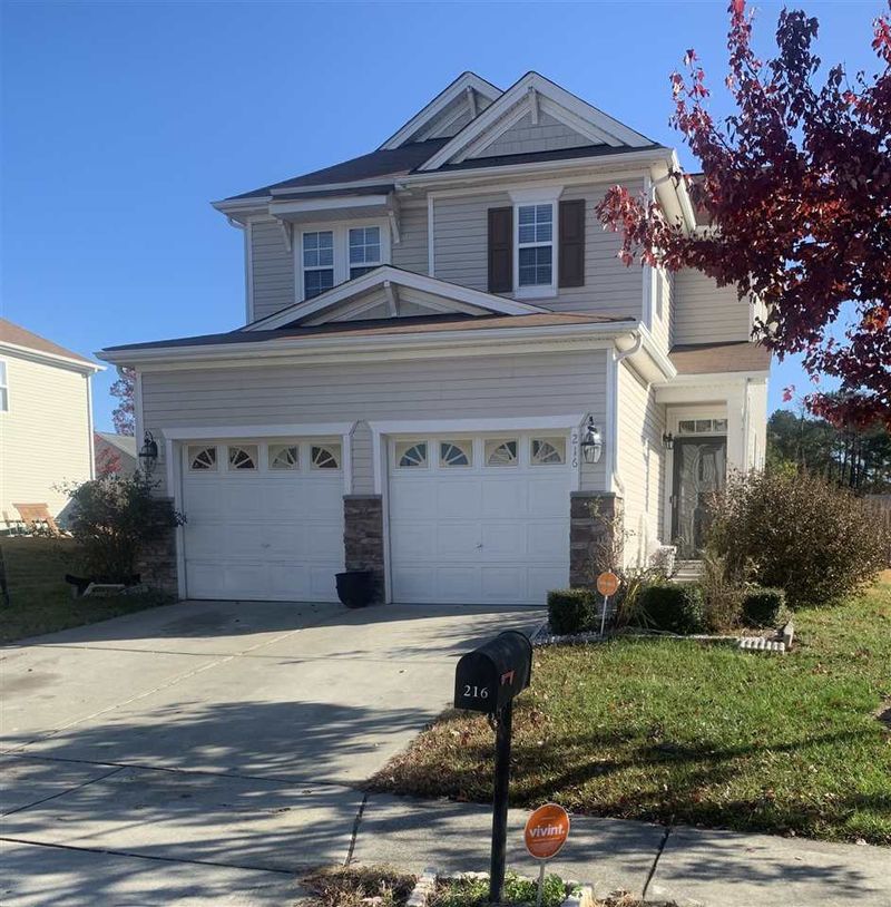216 Lodestone Dr, Durham, NC 27703