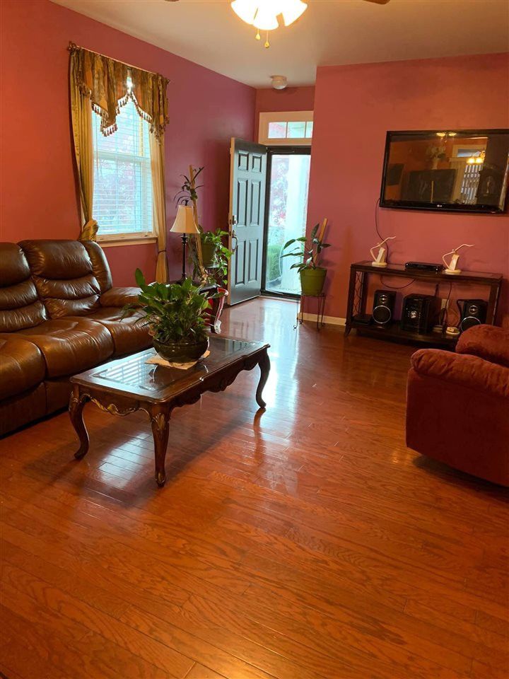 216 Lodestone Dr, Durham, NC 27703