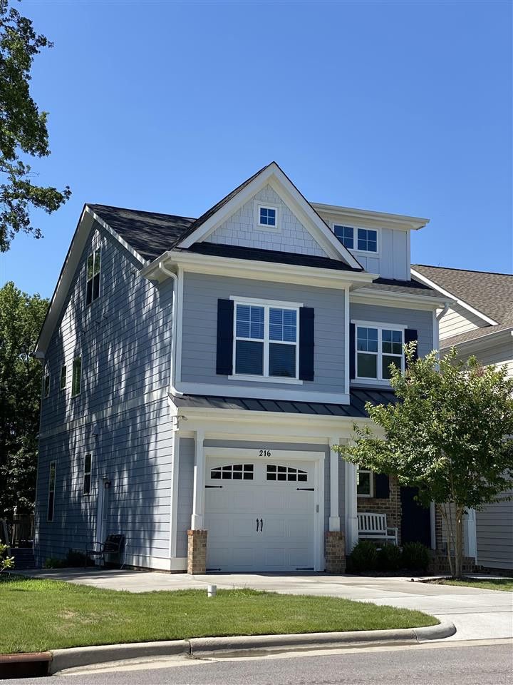 216 Log Pond Ct, Apex, NC 27502