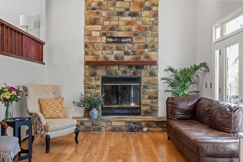 216 May Ct, Chapel Hill, NC 27514