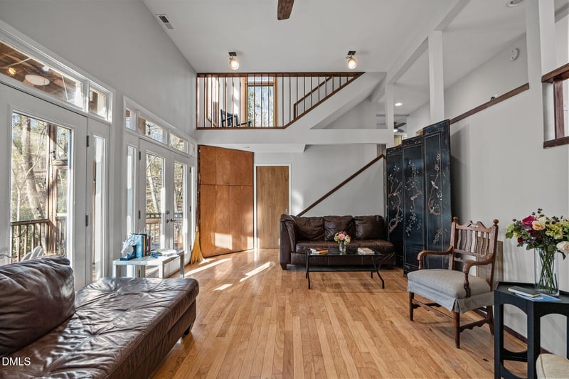 216 May Ct, Chapel Hill, NC 27514