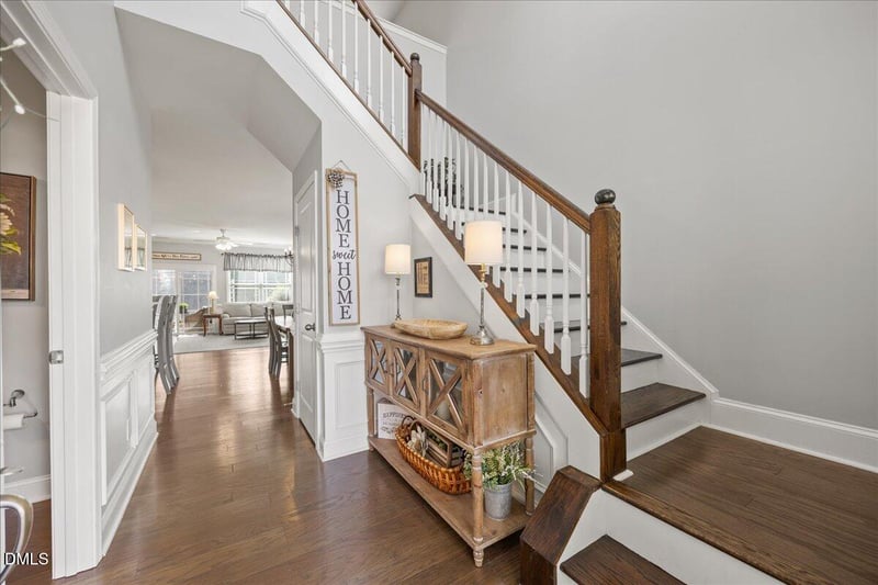 216 Mayfield Dr, Apex, NC 27539