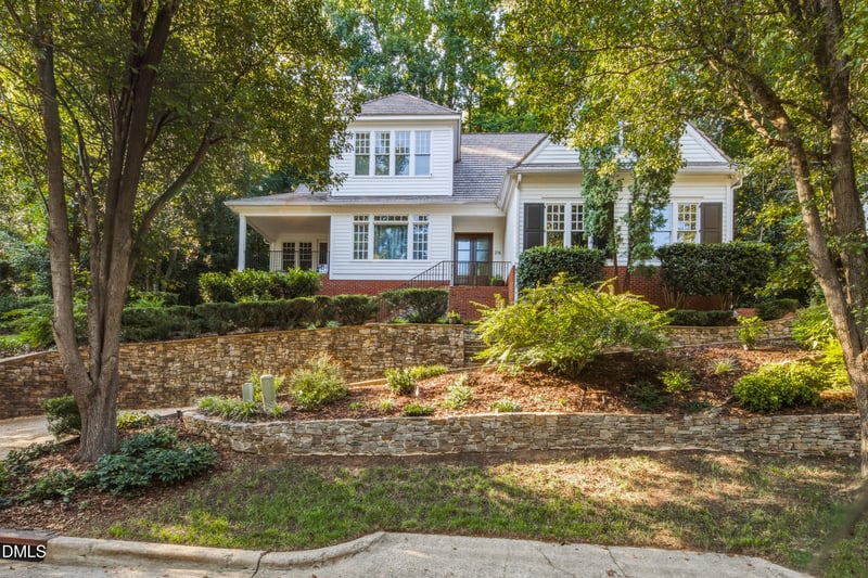 216 Mill Race Dr, Chapel Hill, NC 27514