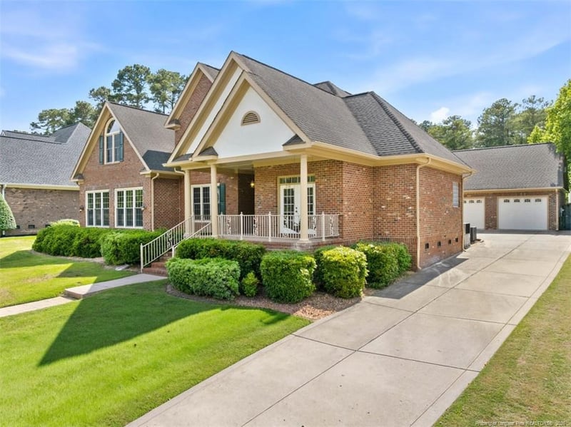 216 Northstone Pl, Fayetteville, NC 28303