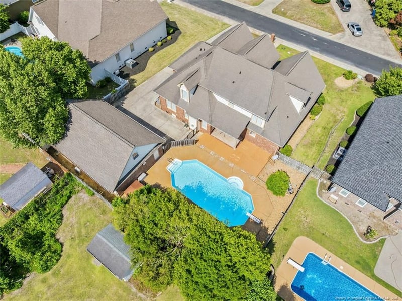 216 Northstone Pl, Fayetteville, NC 28303