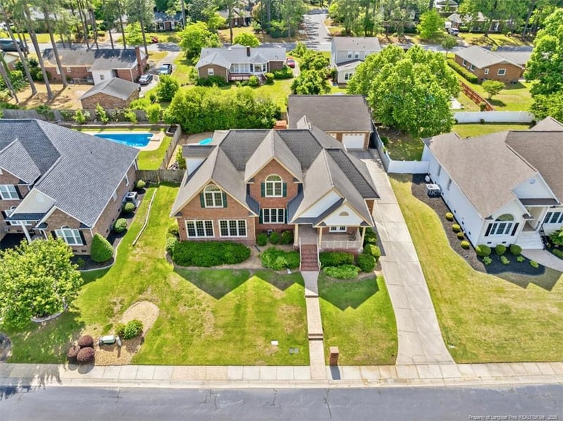 216 Northstone Pl, Fayetteville, NC 28303