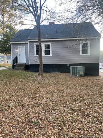 216 Oakland Dr, Fayetteville, NC 28301