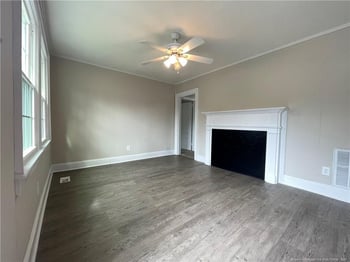 216 Oakland Dr, Fayetteville, NC 28301