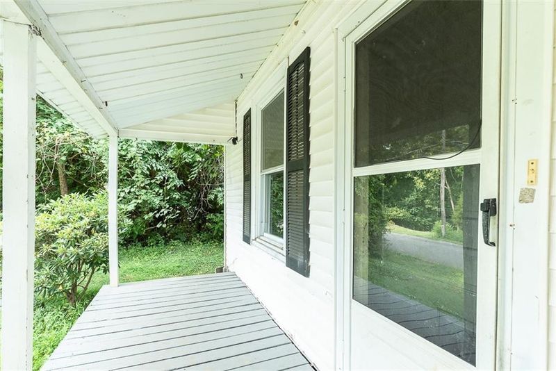 216 S Occoneechee St, Hillsborough, NC 27278