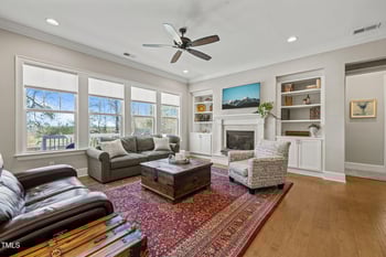 216 Ocean Jasper Dr, Holly Springs, NC 27540