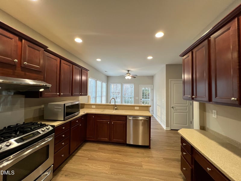 216 Oswego Ct, Morrisville, NC 27560