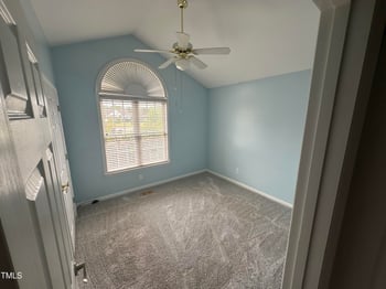 216 Parrish Farm Ln, Benson, NC 27504