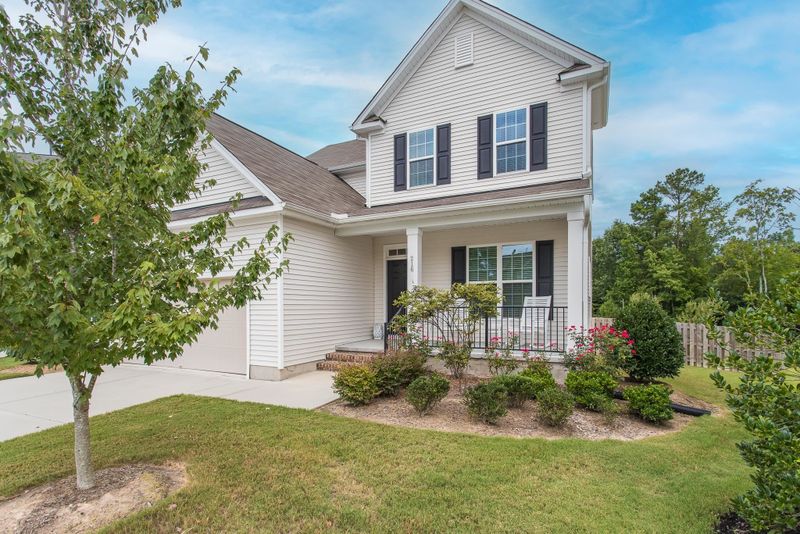 216 Peninsula Ct, Durham, NC 27703