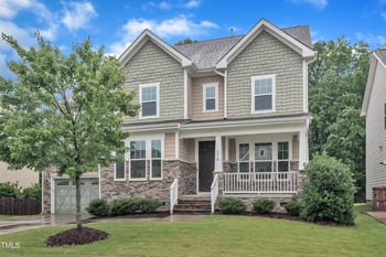 216 Pondside Dr, Apex, NC 27539