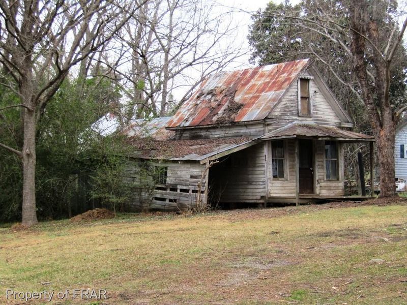 216 Post Office Rd, Sanford, NC 27559