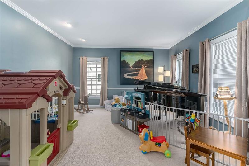 216 Shalimar Dr, Durham, NC 27713