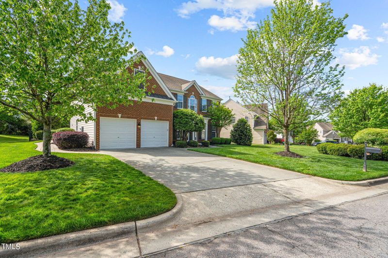 216 Slate Blue Pl, Cary, NC 27519