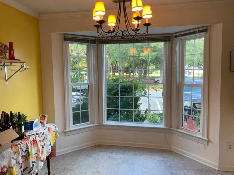 216 Standish Dr, Chapel Hill, NC 27517
