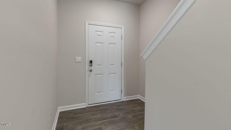 216 Starlight St, Sanford, NC 27330