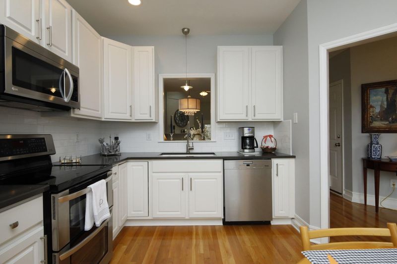 216 Vinca Cir, Cary, NC 27513