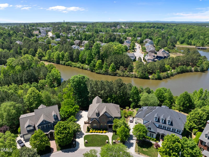 216 Walford Way, Cary, NC 27519