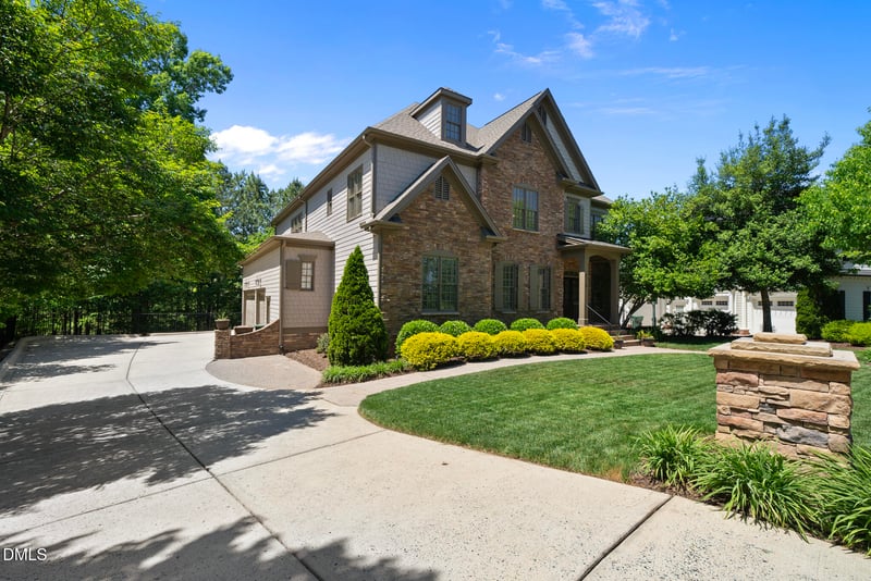 216 Walford Way, Cary, NC 27519