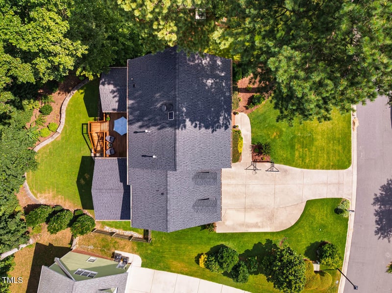216 Wendhurst Ct, Apex, NC 27502