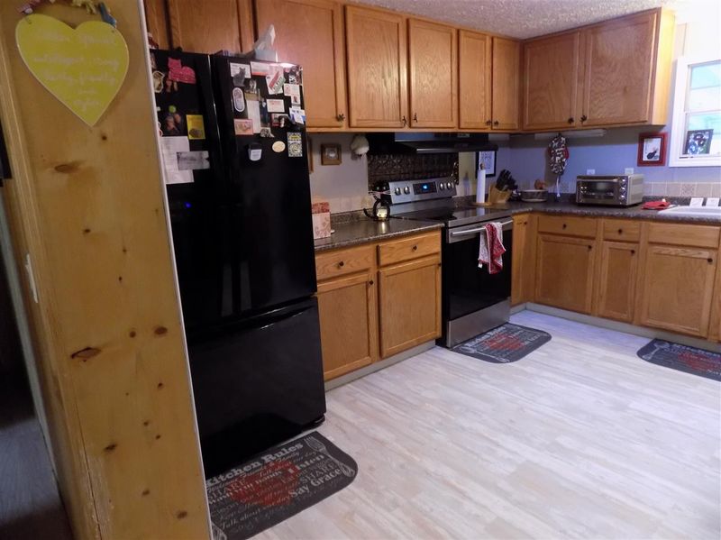216 Wills Rn, Garner, NC 27529