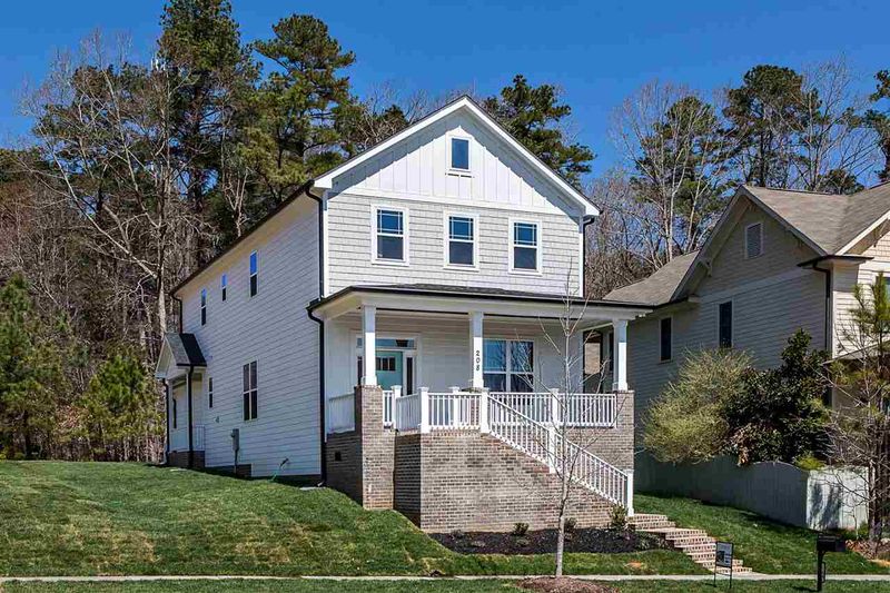 216 W Winmore Ave, Chapel Hill, NC 27516