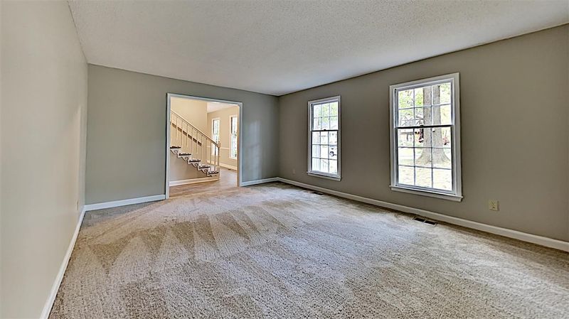 216 Woods Ream Dr, Raleigh, NC 27615