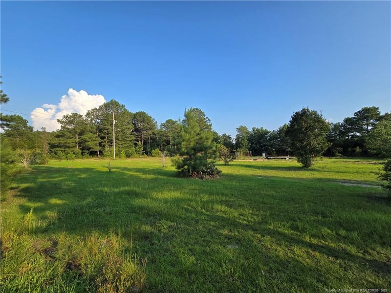 2160 Montana Rd, Hope Mills, NC 28306