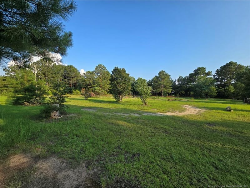 2160 Montana Rd, Hope Mills, NC 28306