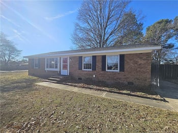 2160 Quailridge Dr, Fayetteville, NC 28304