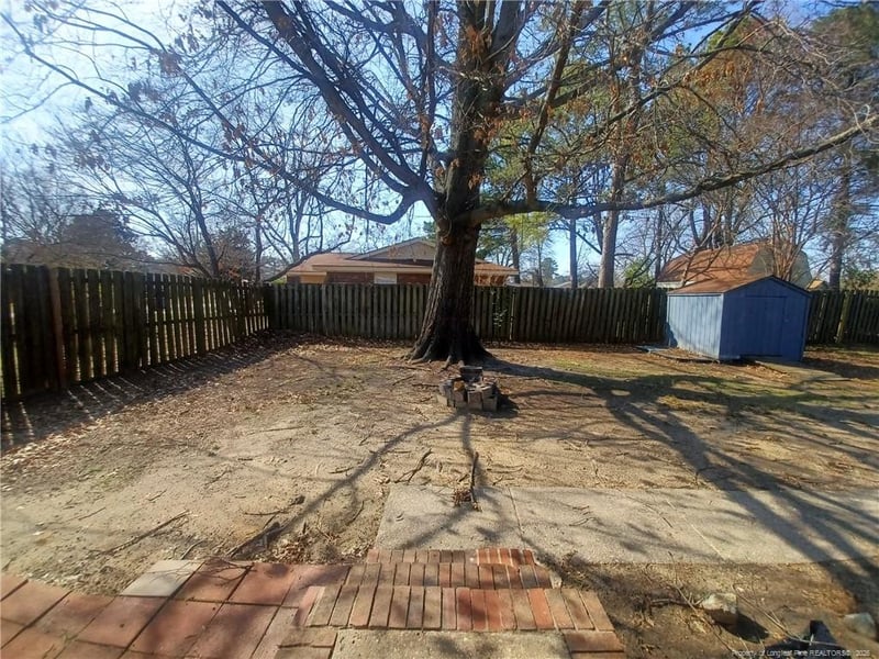 2160 Quailridge Dr, Fayetteville, NC 28304