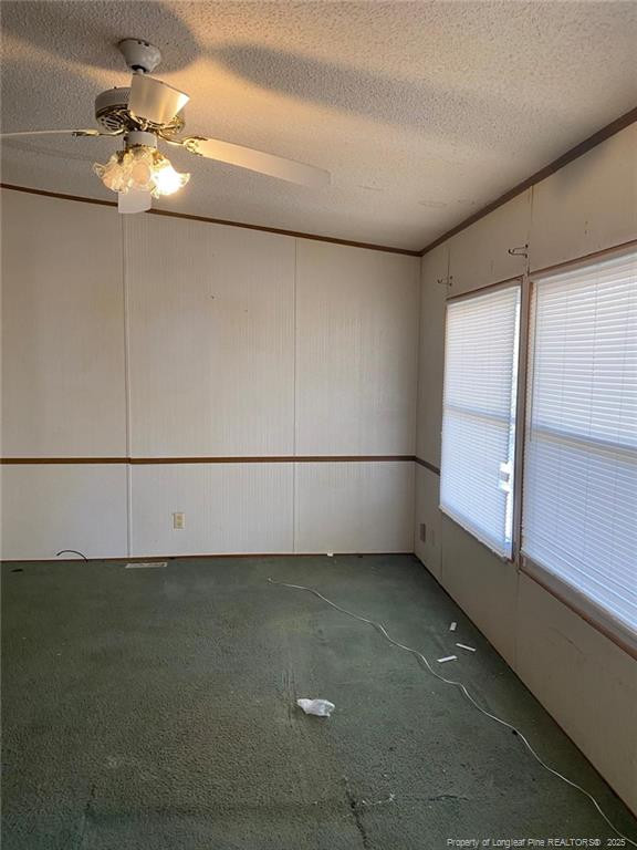 2162 Dobbin Holmes Rd, Fayetteville, NC 28312