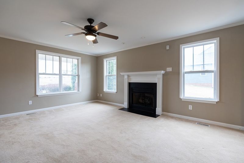 2165 Southfort Dr, Garner, NC 27529