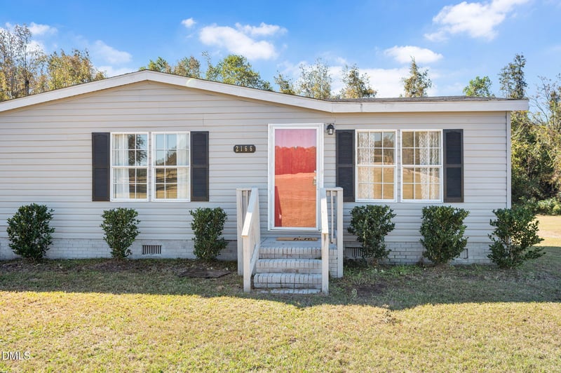 2166 Braswell Rd, Smithfield, NC 27577