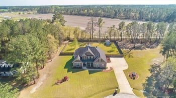 2166 Cora Dr, Hope Mills, NC 28348