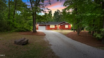 2168 Lakewood Falls Rd, Goldston, NC 27252