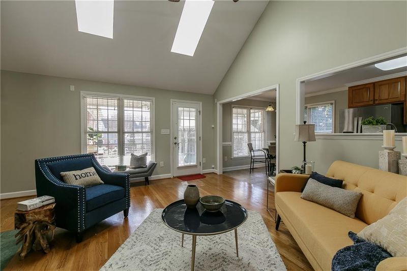 217 Beauregard Ln, Mebane, NC 27302