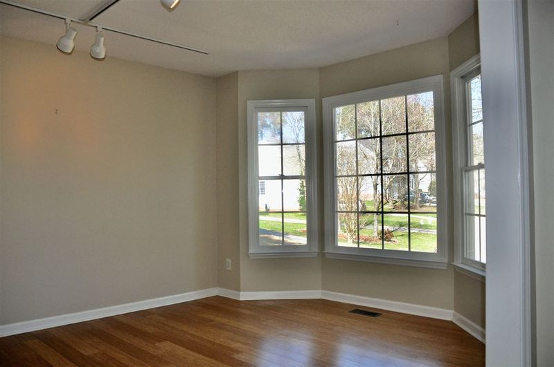 217 Caniff Ln, Cary, NC 27519
