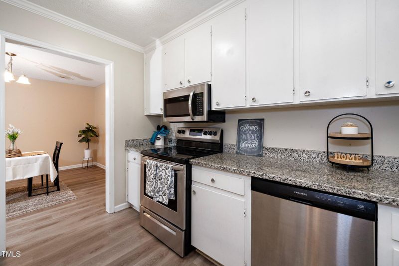 217 Clancy Cir, Cary, NC 27511