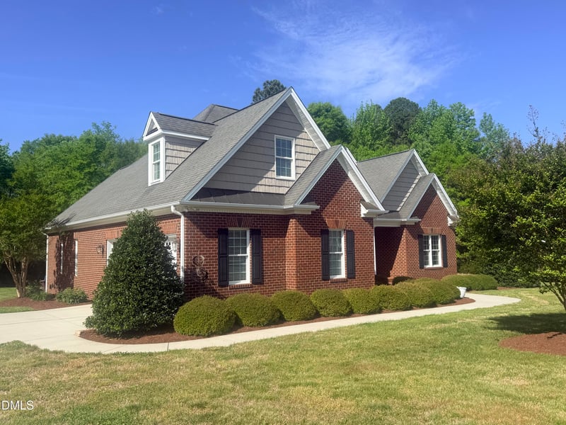 217 Clearwater Dr, Roxboro, NC 27574