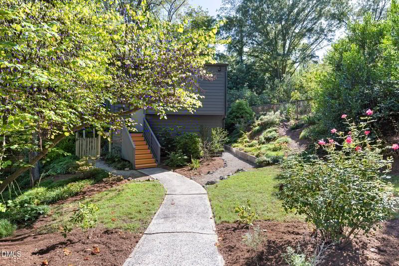 217 Dacian Ave, Durham, NC 27701